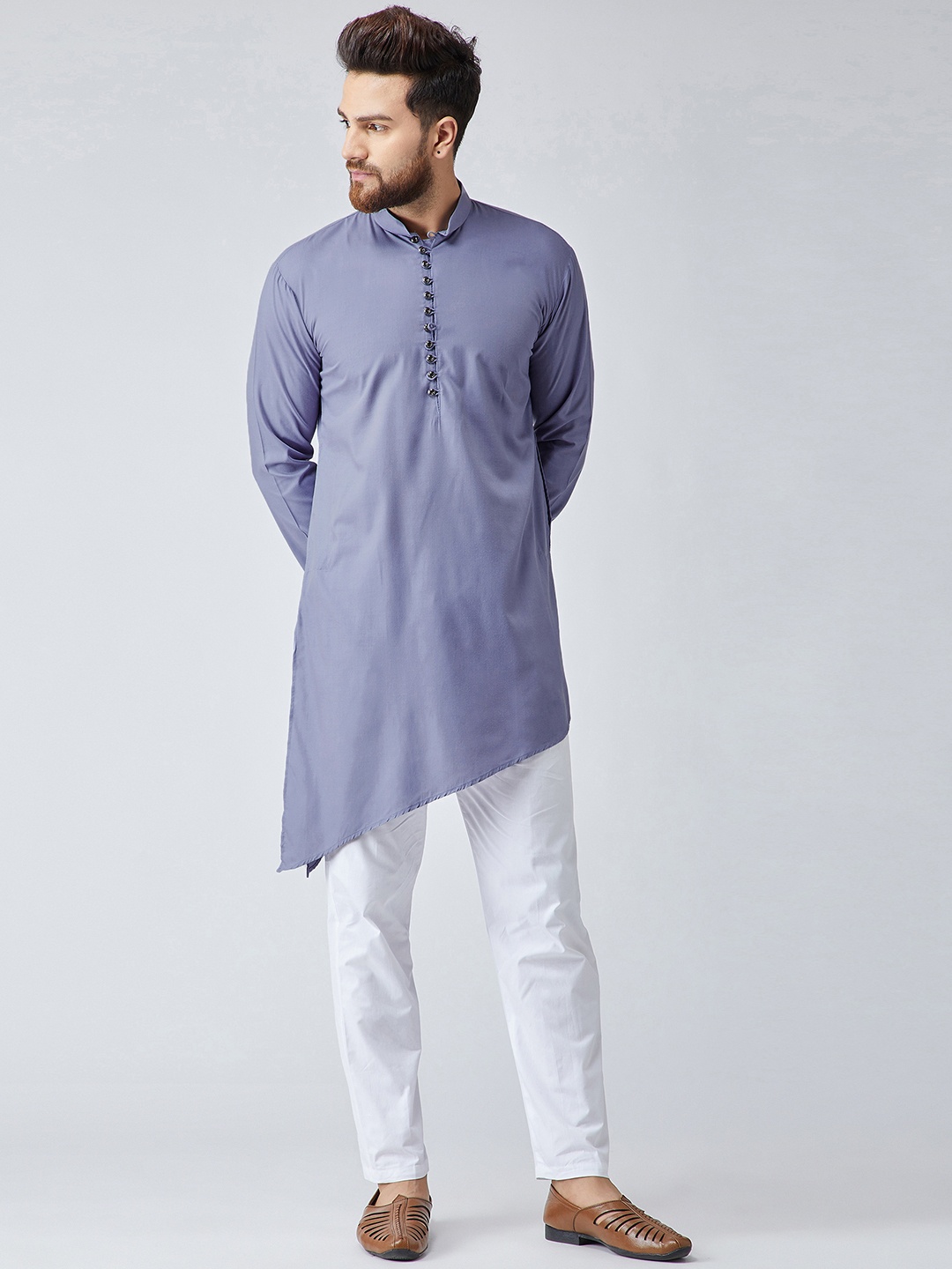 

SOJANYA Men Grey Solid Kurta with Pyjamas