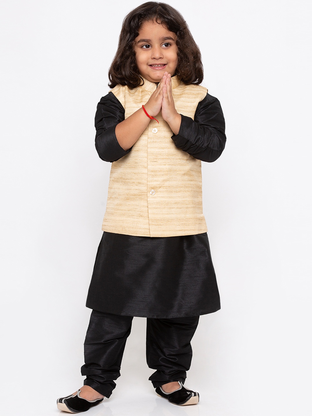 

JBN Creation Boys Black Solid Kurta with Pyjamas