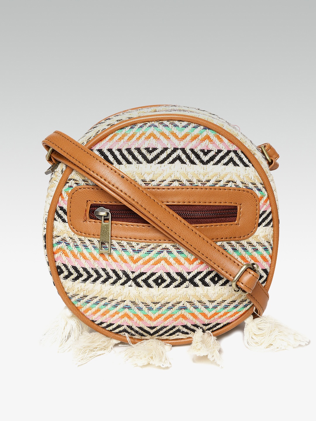 

ZAREGARE Off-White & Black Self Design Sling Bag