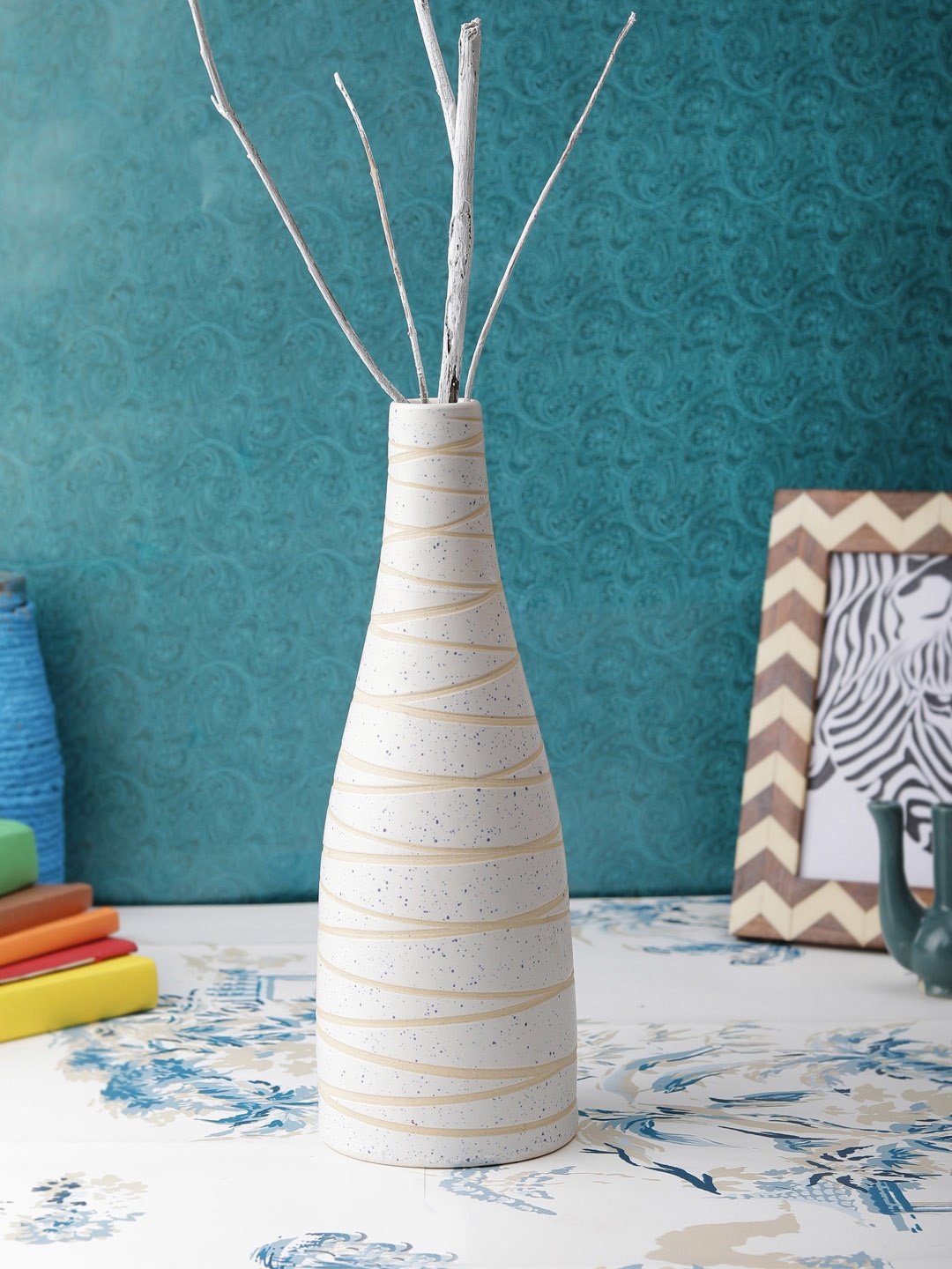 

VarEesha White Cris Cross Ceramic Organic Vase