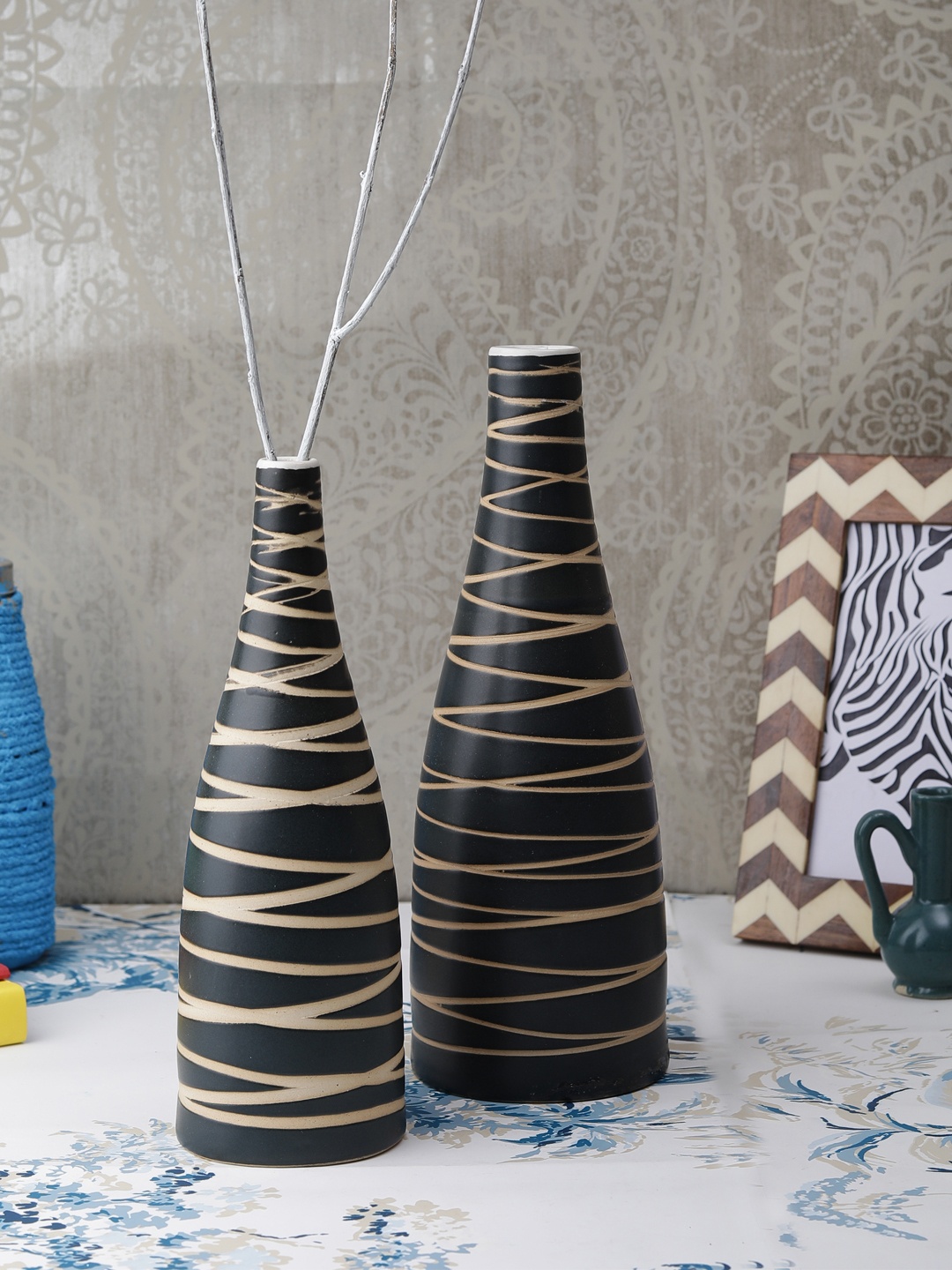 

VarEesha Set of 2 Black Ceramic Organic Vases