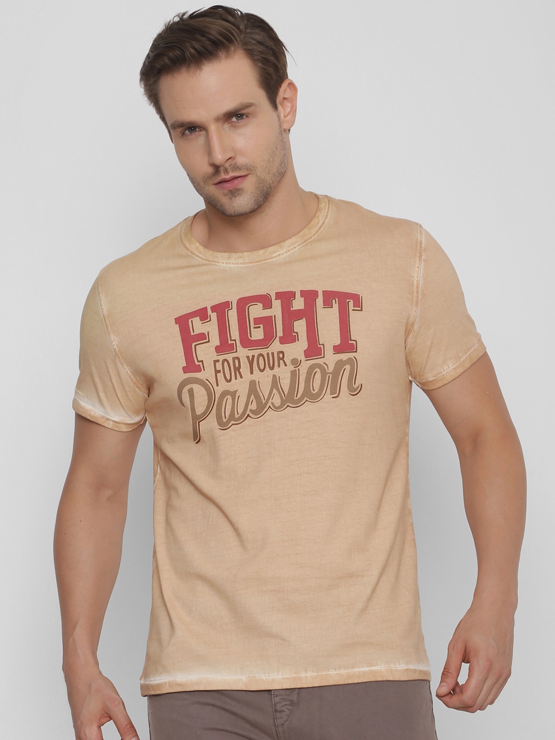 

YAK YAK Men Peach-Coloured Printed Round Neck Slim Fit Pure Cotton T-shirt