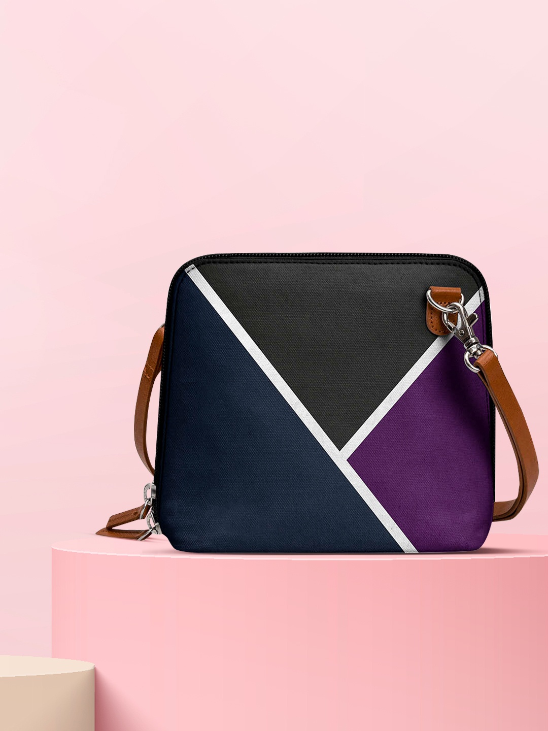 

DailyObjects Navy Blue & Black Colourblocked Sling Bag