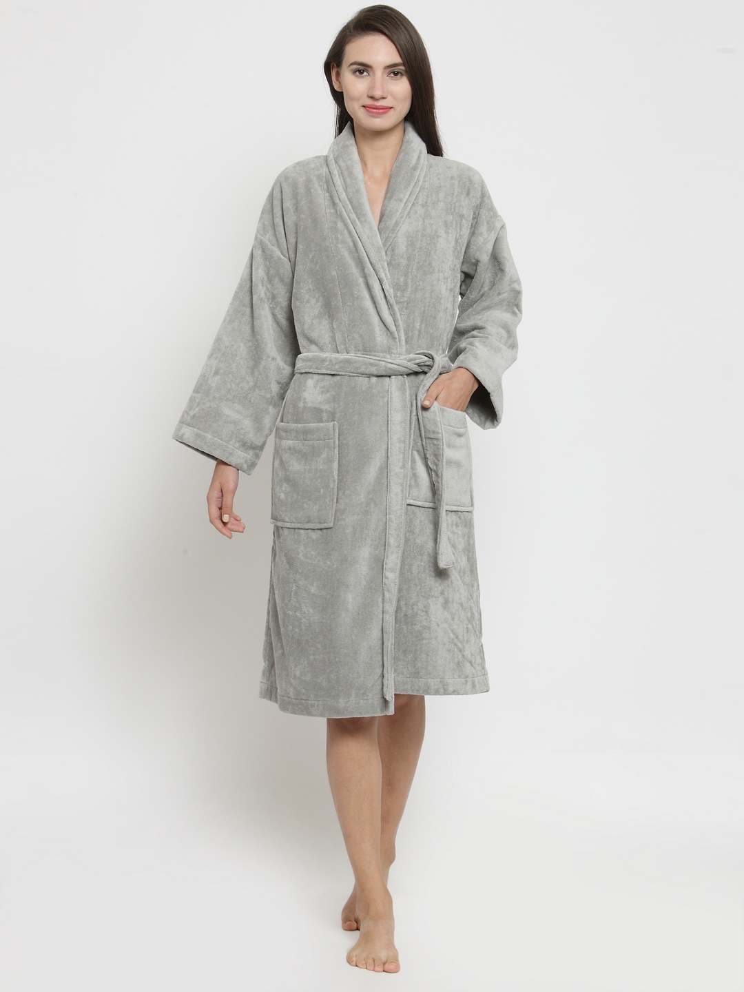 

MYTRIDENT Unisex Grey Solid Bathrobe