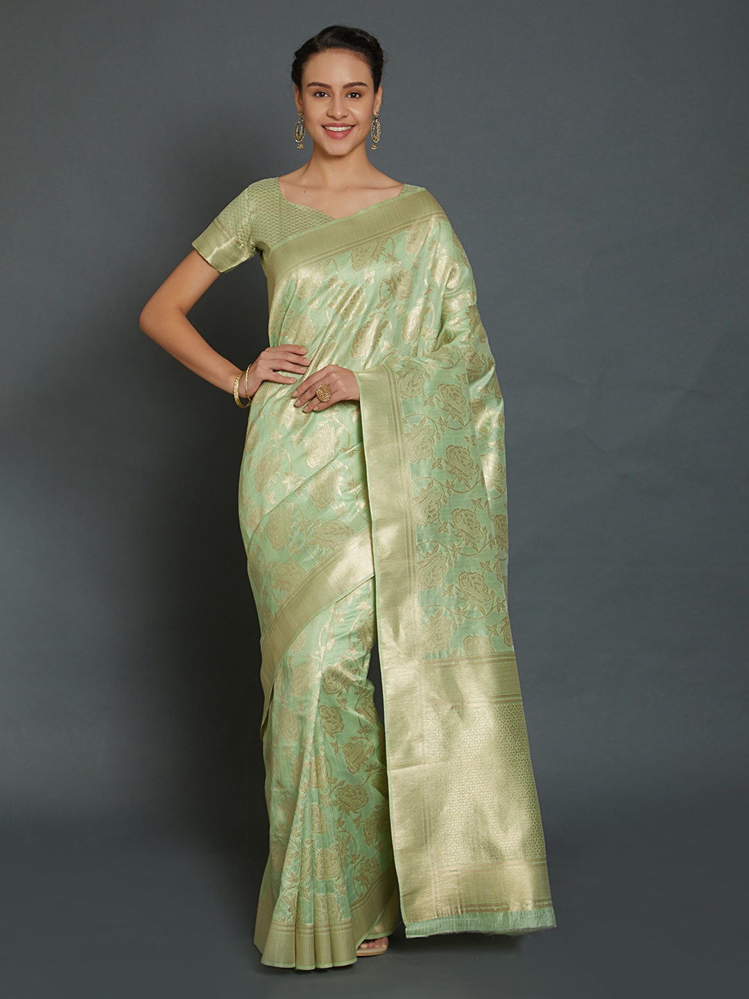 

Mitera Green Silk Blend Woven Design Kanjeevaram Saree