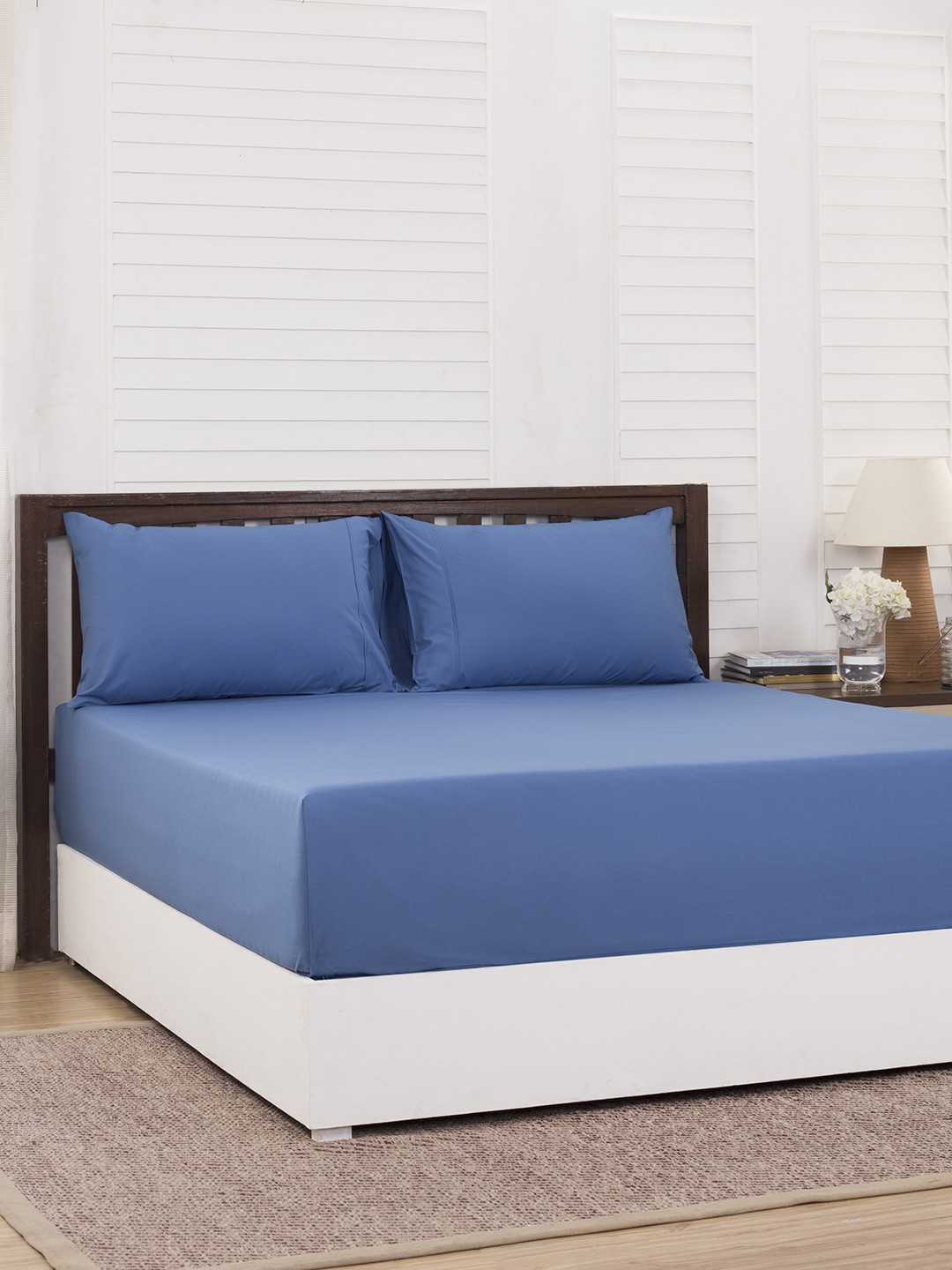 

MASPAR Blue Solid Flat 200 TC Cotton 1 King Bedsheet with 2 Pillow Covers
