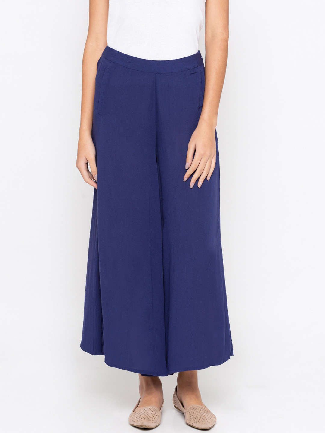 

Globus Women Blue Flared Solid Palazzos