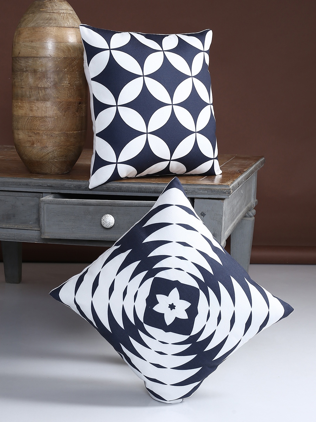 

Alina decor Off-White & Blue Set of 5 Geometric Square Cushion Covers