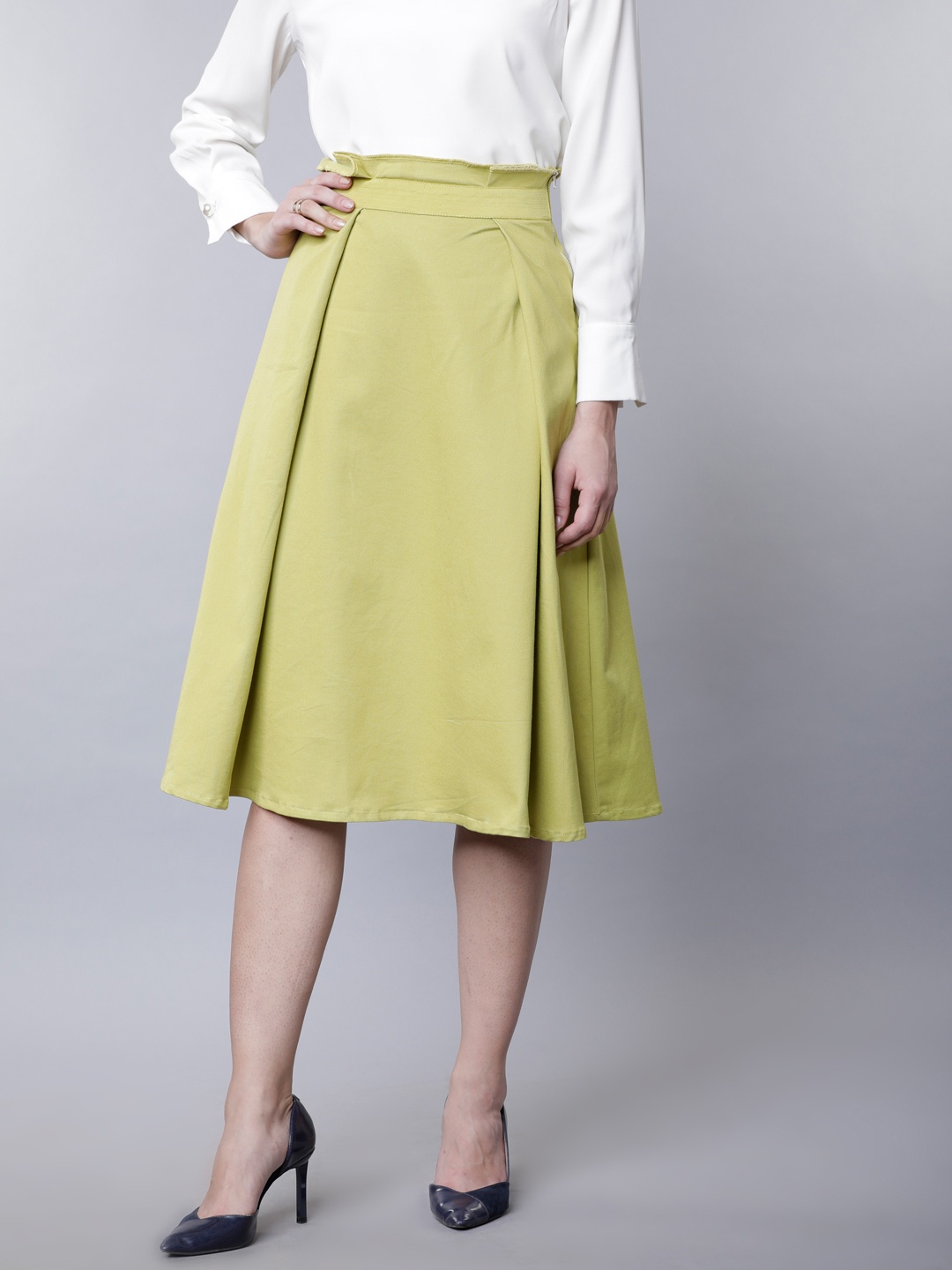 

Tokyo Talkies Women Green Pleated Midi Pure Cotton Skirt, Mustard