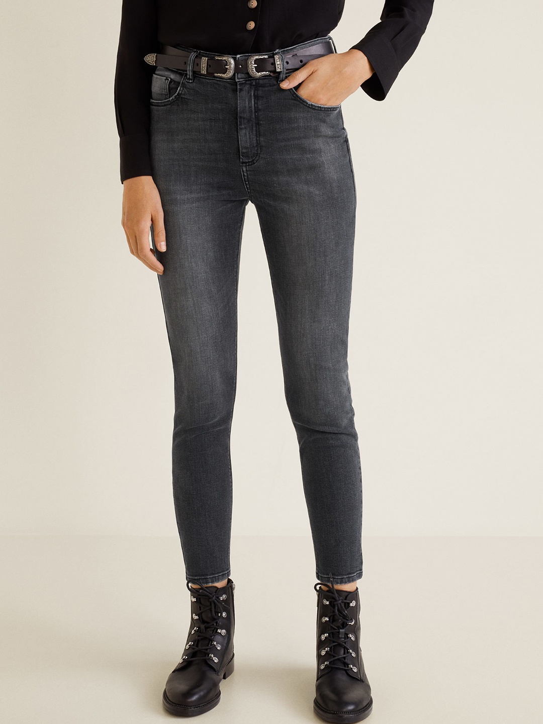

MANGO Women Charcoal Grey Skinny Fit Mid-Rise Clean Look Stretchable Cropped Jeans