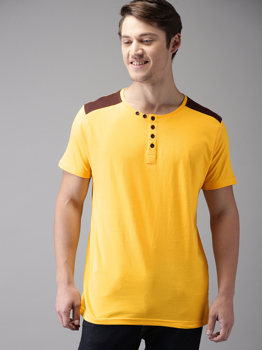 

HERENOW Men Yellow Solid Henley Neck Pure Cotton T-shirt