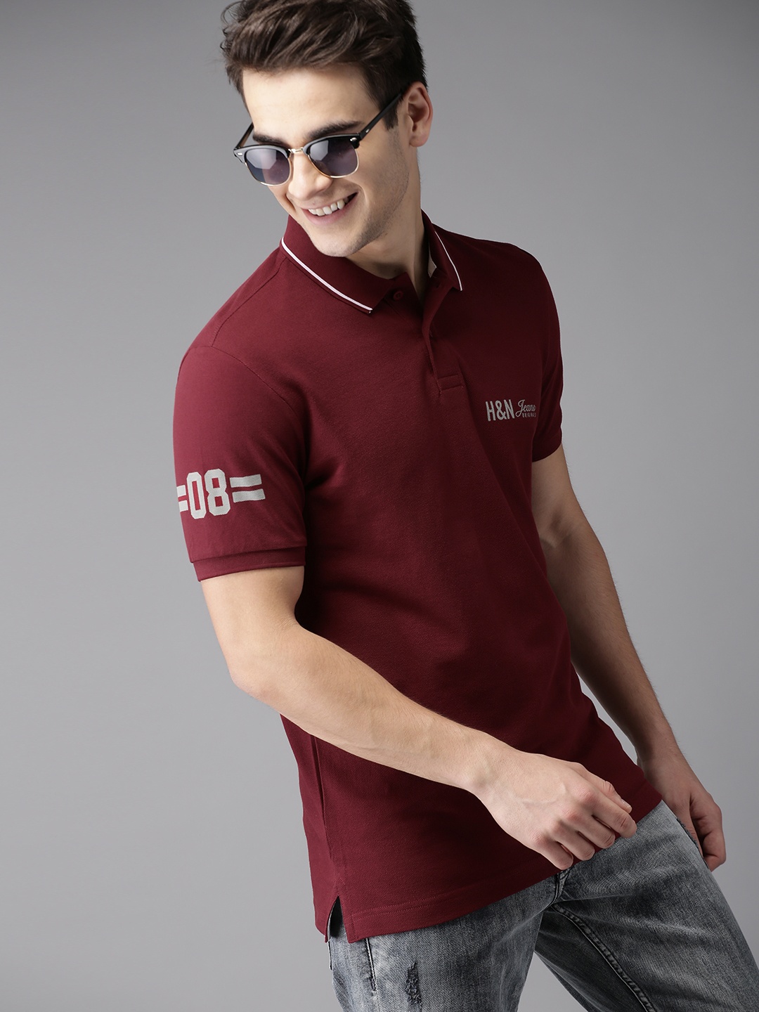 

HERENOW Men Maroon Solid Polo Collar Pure Cotton T-shirt