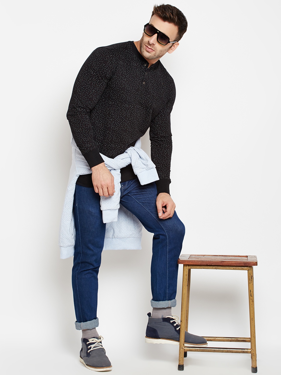 

Crimsoune Club Men Black Printed Sweatshirt