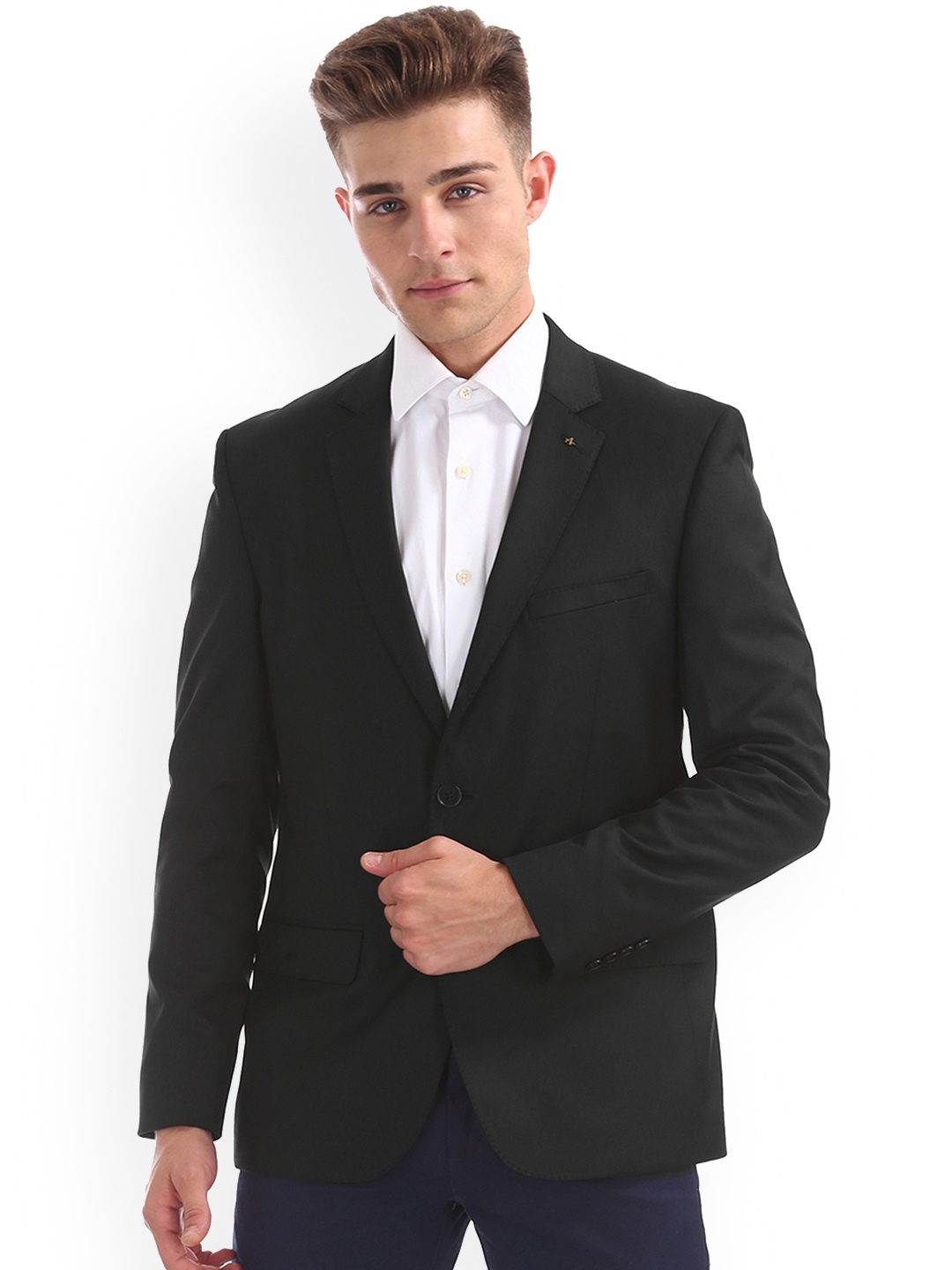 

Arrow Men Black Tailored Fit Single Breasted Blazer