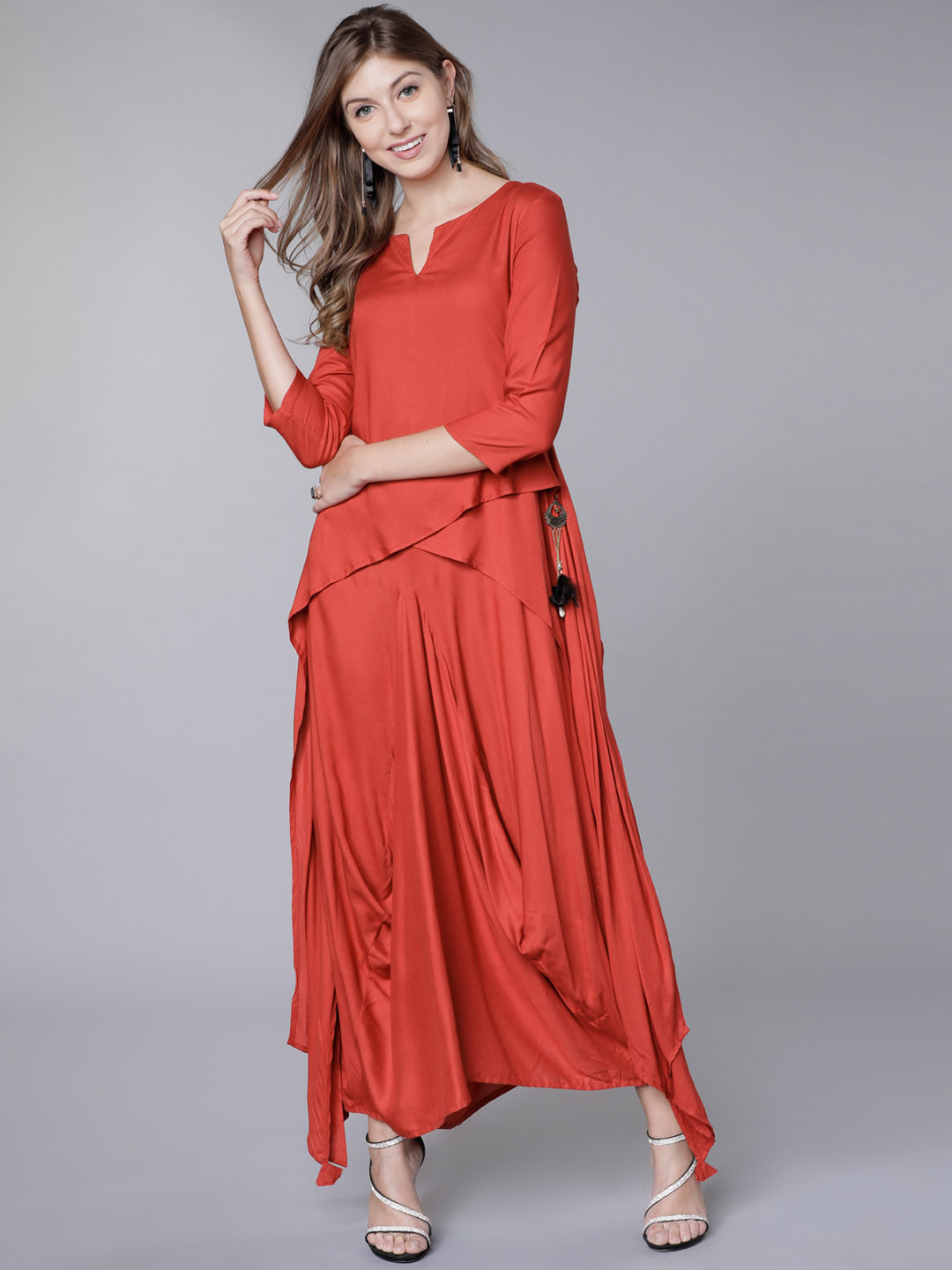 

Vishudh Women Rust Brown Solid Asymmetric A-Line Kurta