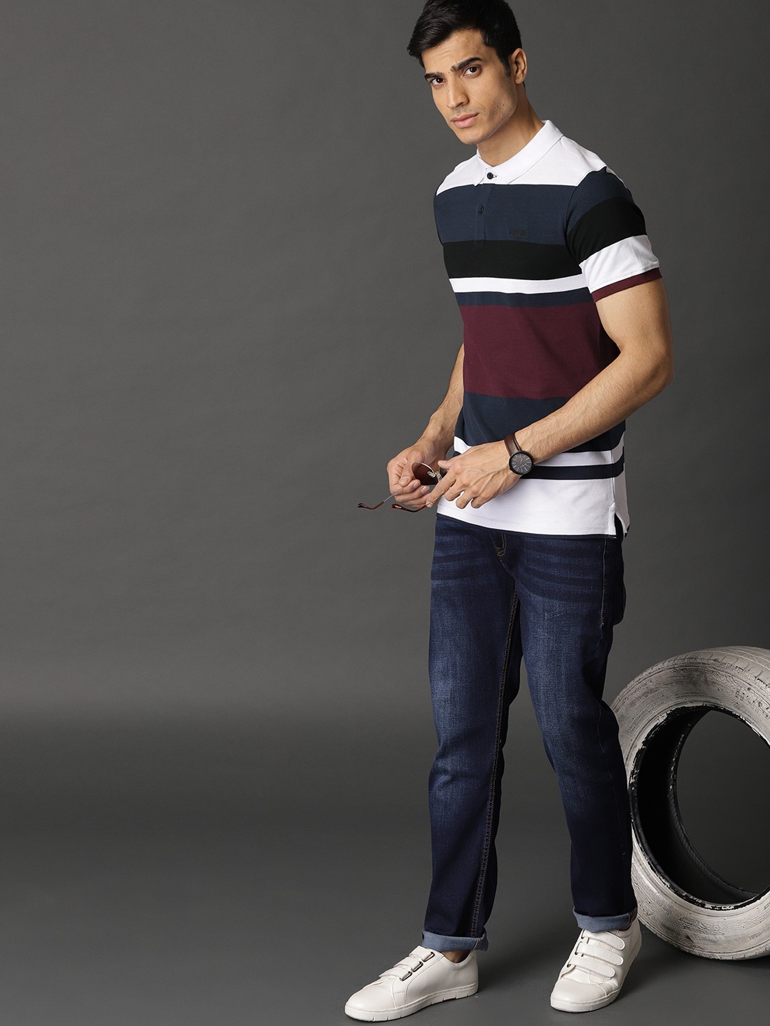 

Roadster Men Maroon Colourblocked Polo Collar T-shirt