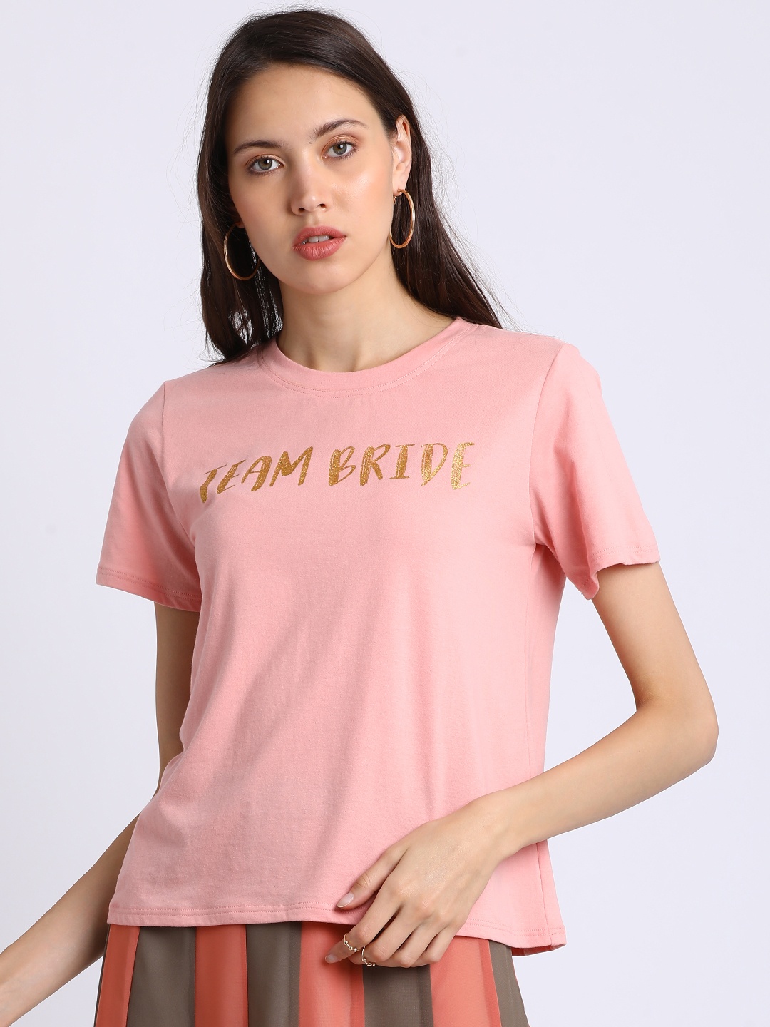 

Besiva Women Pink Solid Round Neck T-shirt