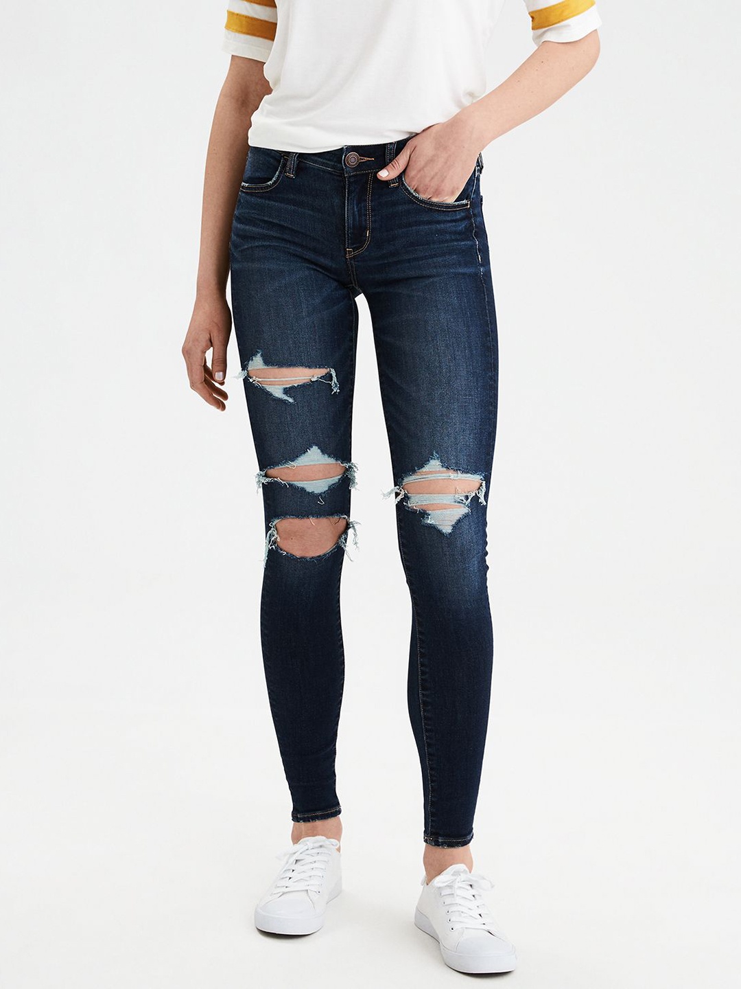 

AMERICAN EAGLE OUTFITTERS Women Blue Regular Fit Mid-Rise Mildly Distressed Stretchable Jeans