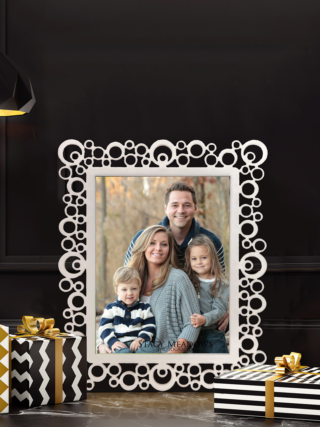 

Art Street White Circular Motif Photo Frame