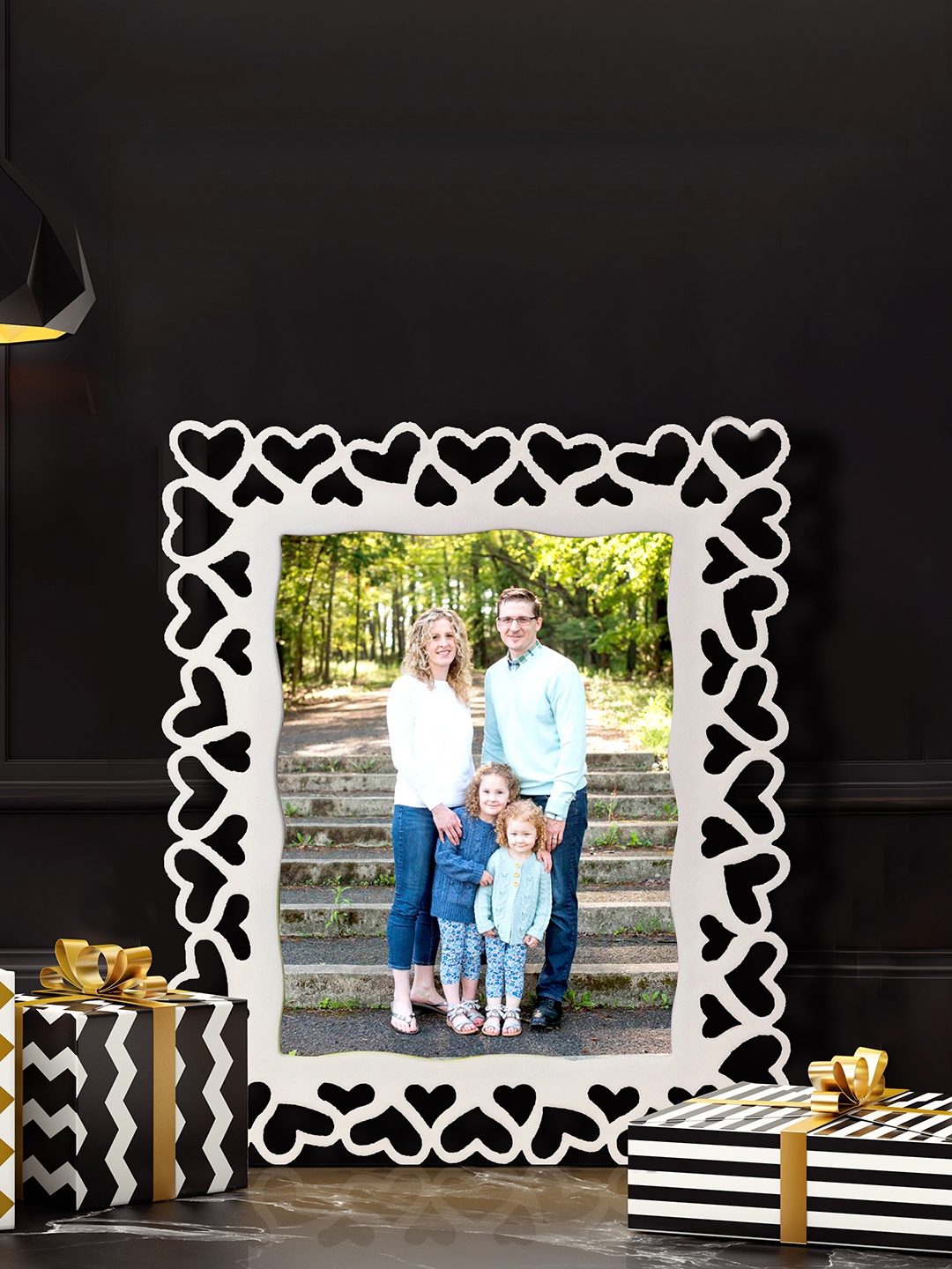 

Art Street White Heart Table Photo Frame