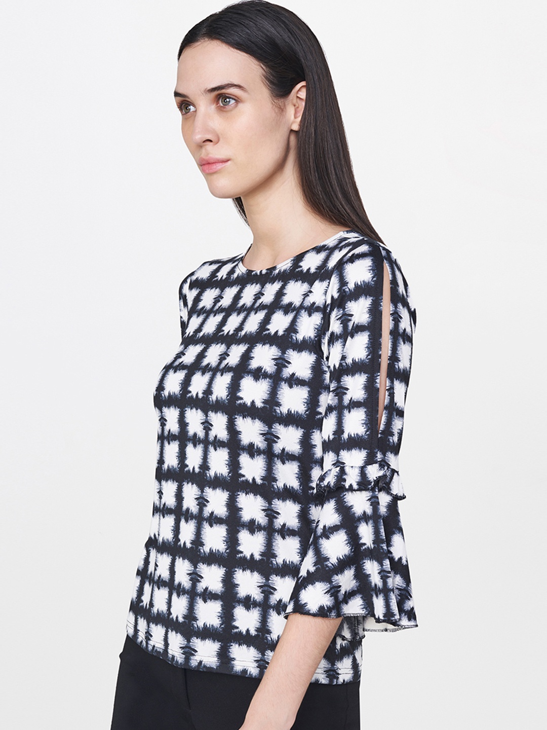 

AND Women Black & White Printed Top