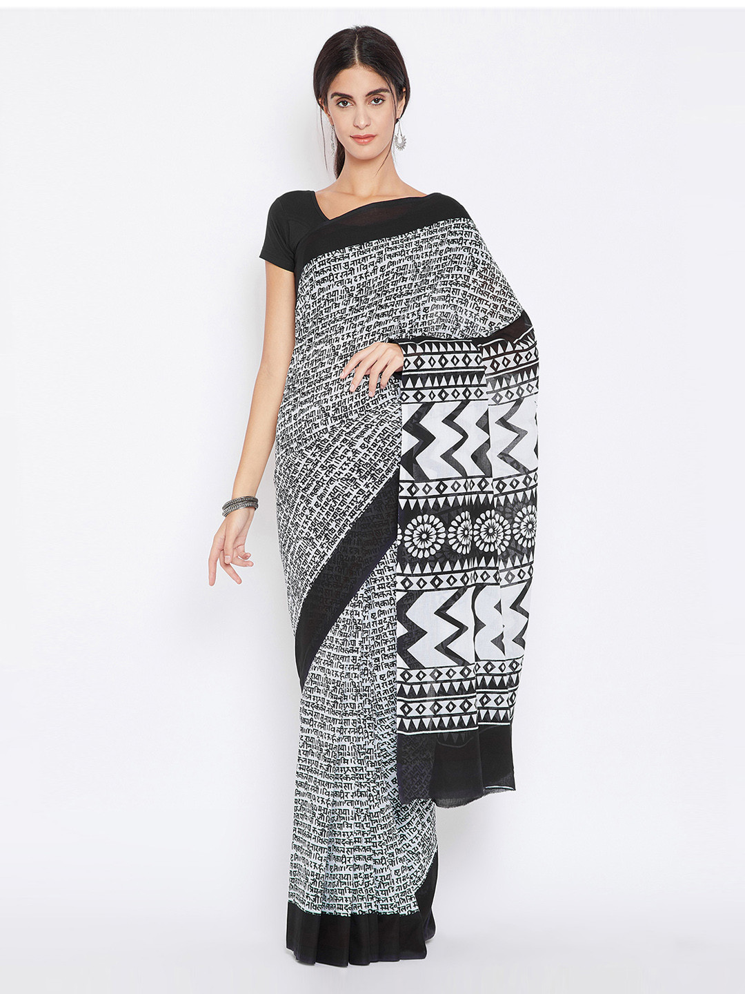 

Kalakari India Black & White Pure Cotton Printed Sustainable Saree