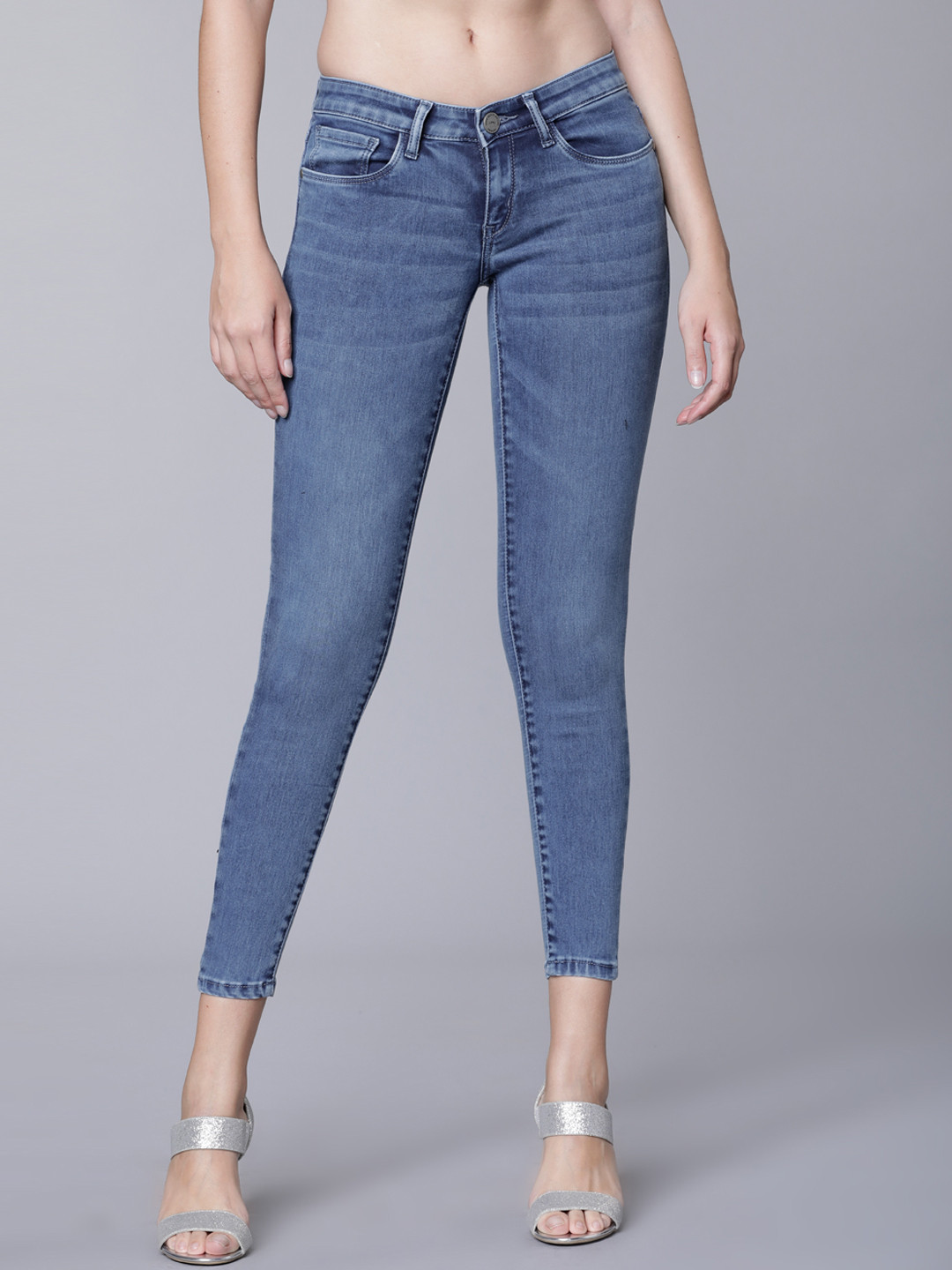 

Tokyo Talkies Women Blue Super Skinny Fit Mid-Rise Clean Look Stretchable Jeans