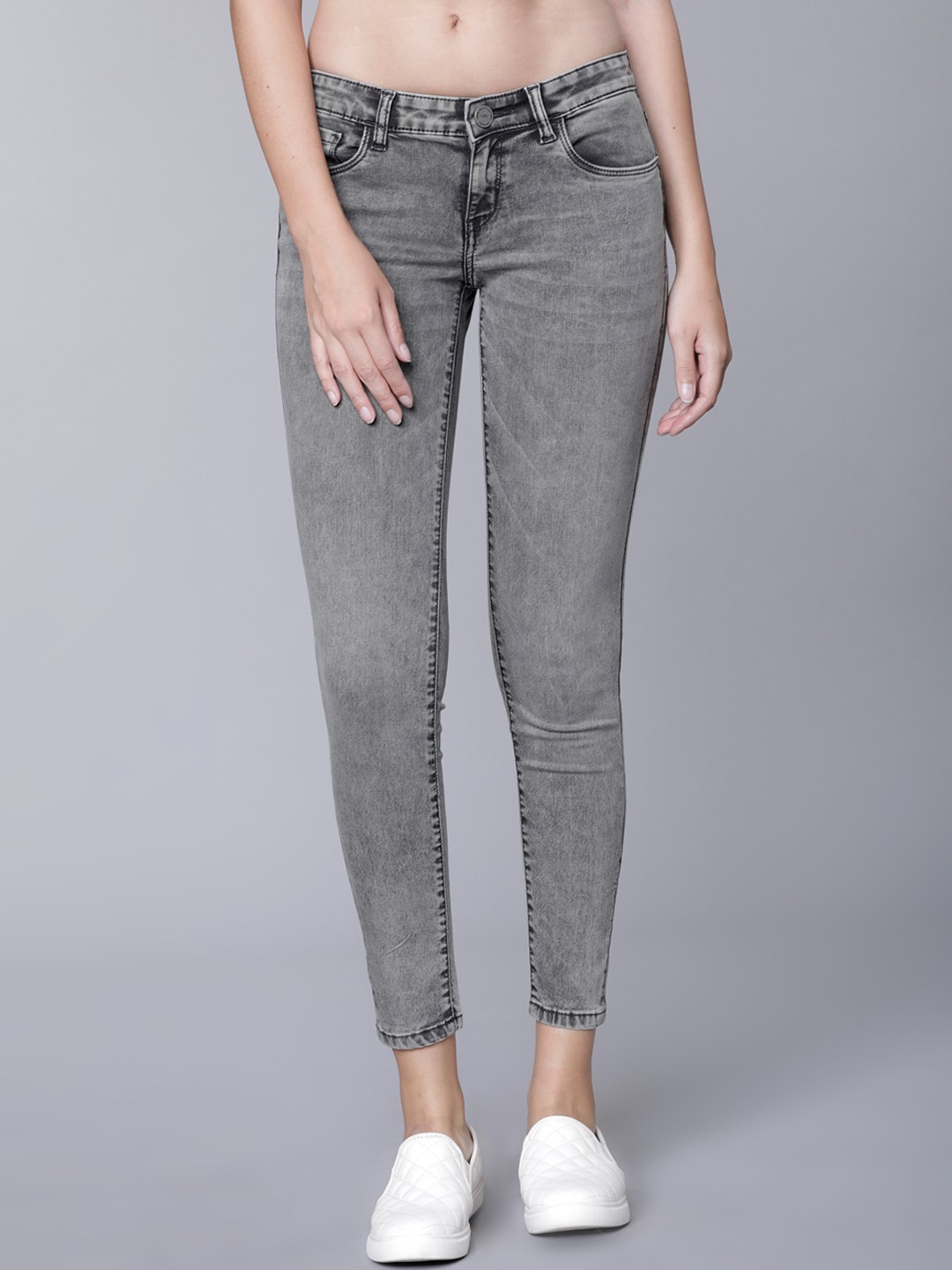 

Tokyo Talkies Women Grey Super Skinny Fit Mid-Rise Clean Look Stretchable Jeans