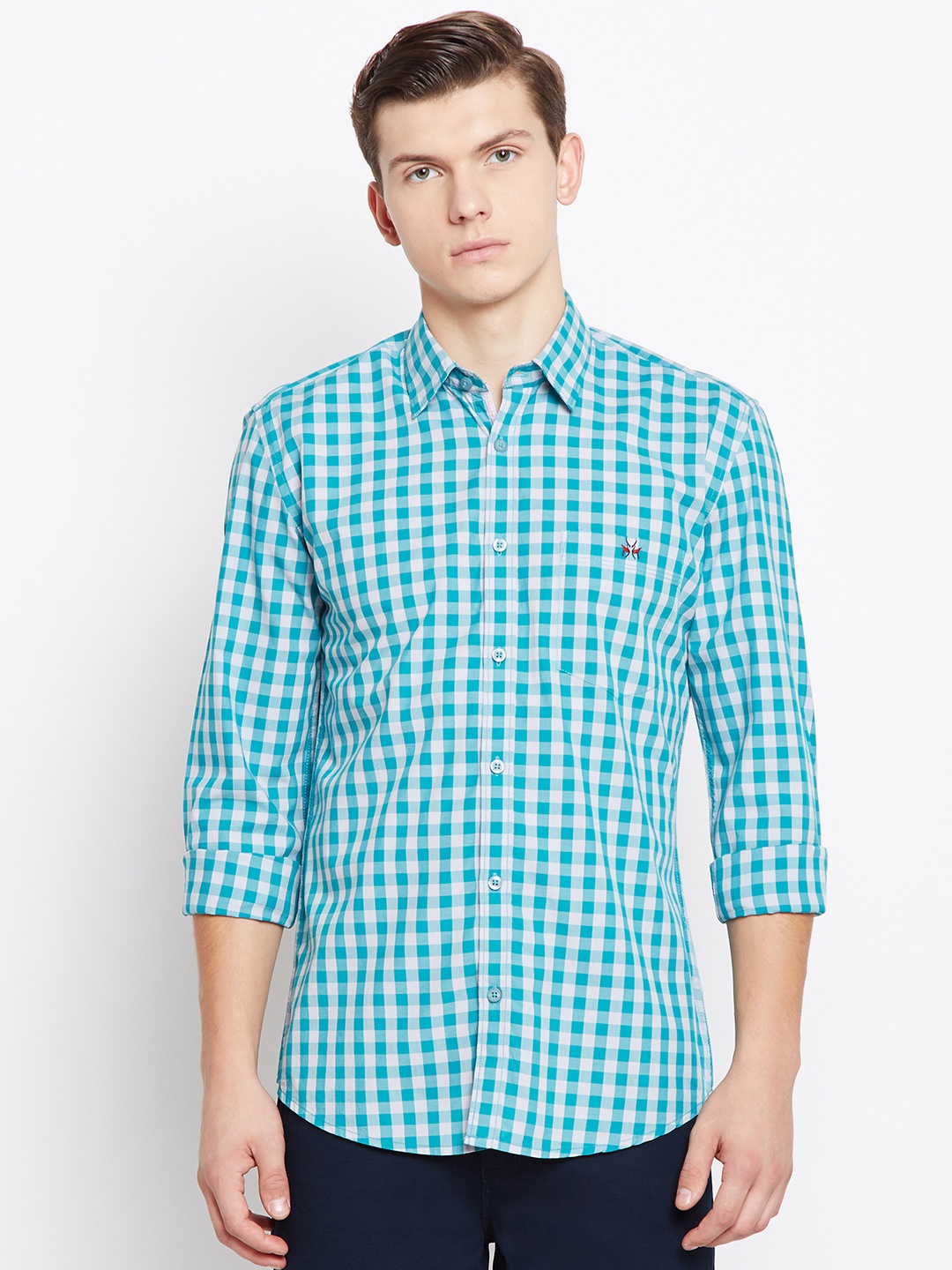 

Crimsoune Club Men Blue & White Slim Fit Checked Casual Shirt