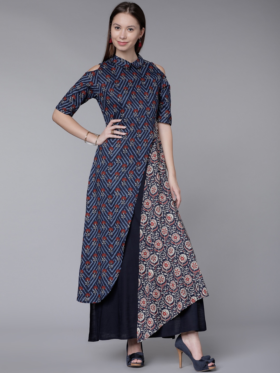 

Vishudh Women Navy Blue Solid A-Line Dress