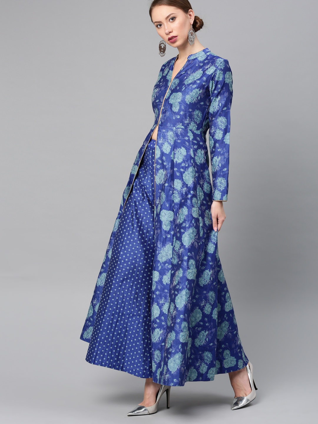 

Vishudh Women Blue Printed Kurta with Palazzos