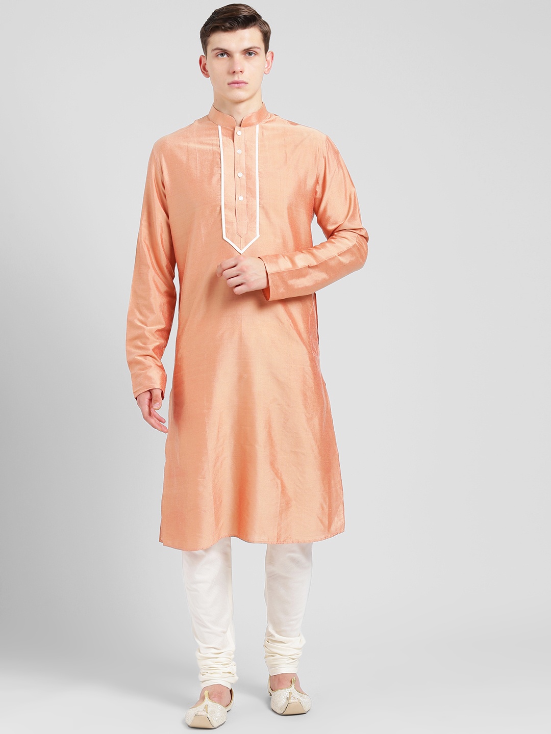 

KISAH Men Peach-Coloured & Off-White Solid Kurta with Churidar