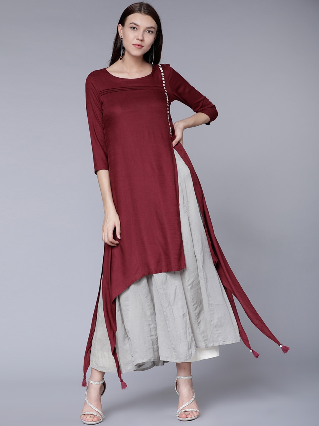 

Vishudh Women Burgundy Solid A-Line Kurta
