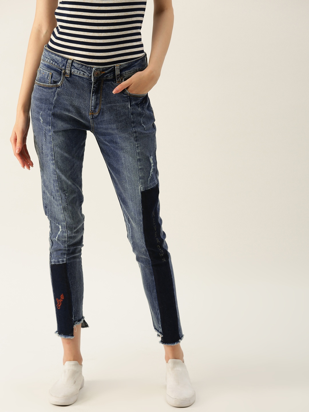 

United Colors of Benetton Women Blue Skinny Fit Mid-Rise Mildly Distressed Stretchable Jeans