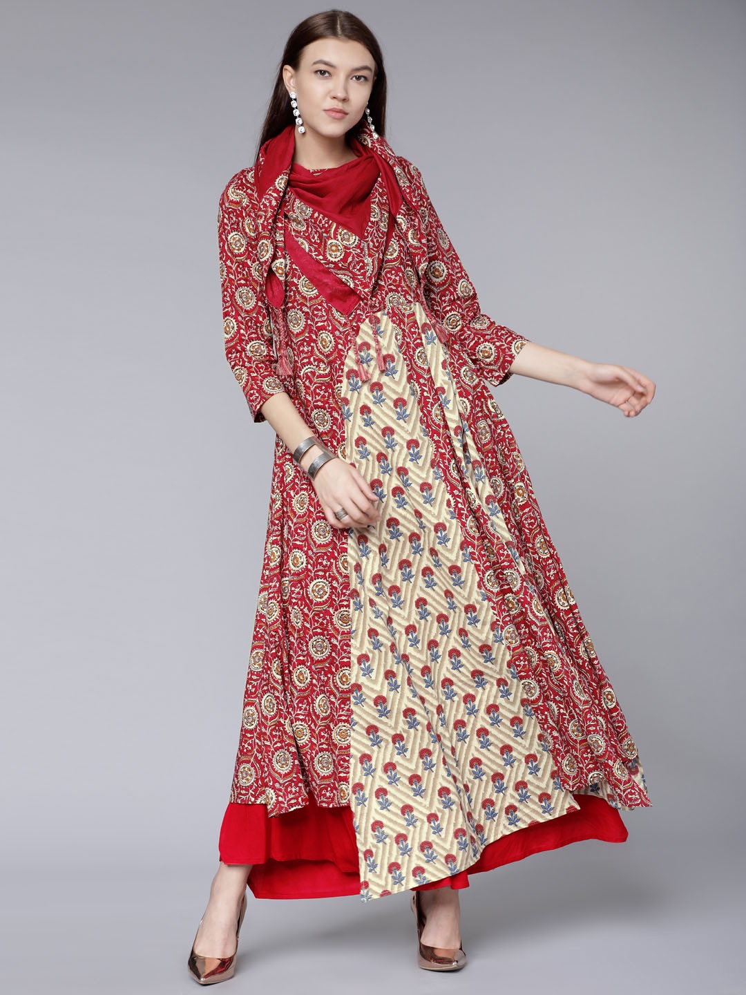 

Vishudh Women Rust Brown & Beige Printed A-Line Kurta