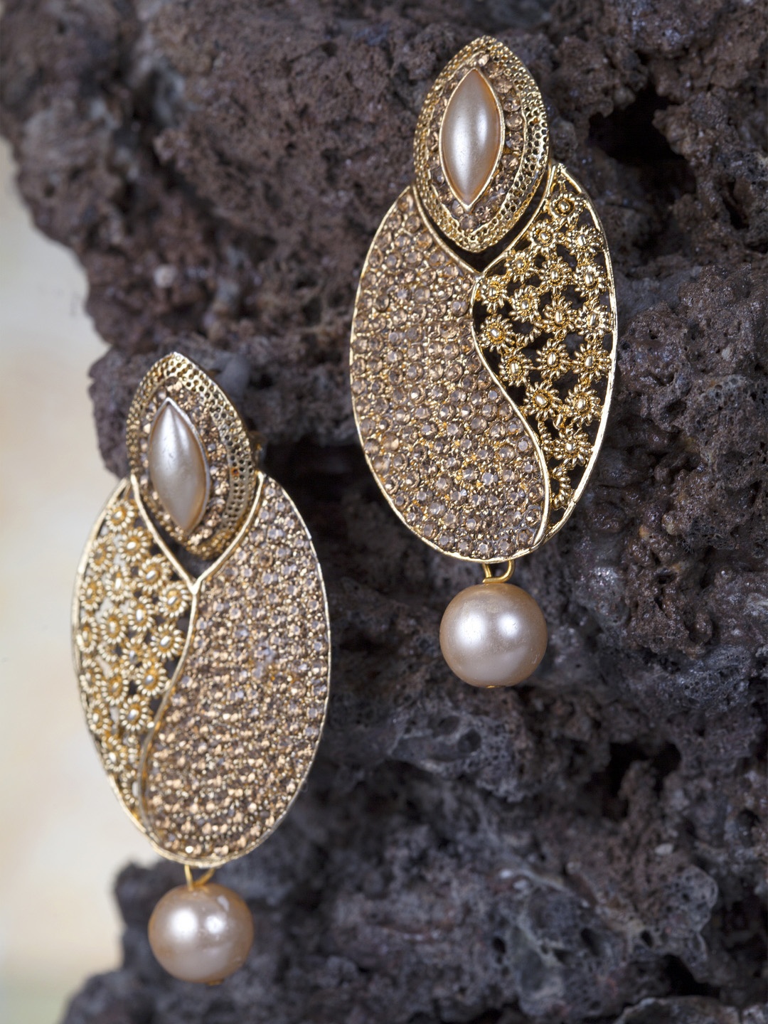 

Moedbuille Gold-Plated & Oxidised Floral Drop Earrings