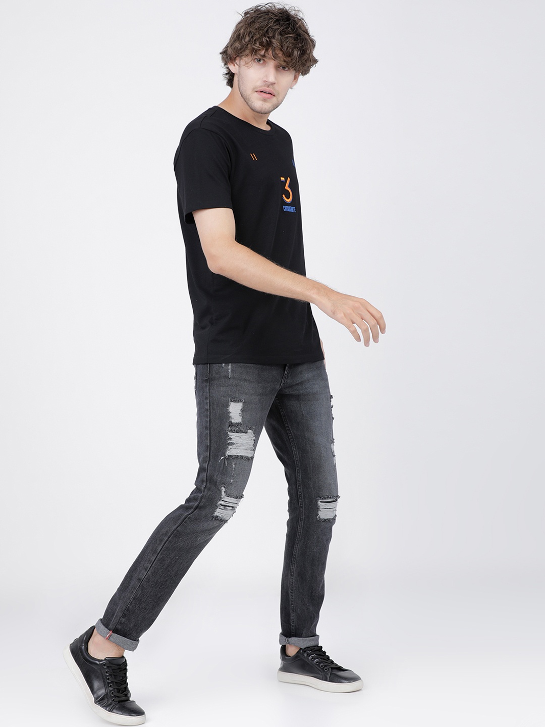

LOCOMOTIVE Men Black Slim Fit Mid-Rise Highly Distressed Stretchable Jeans