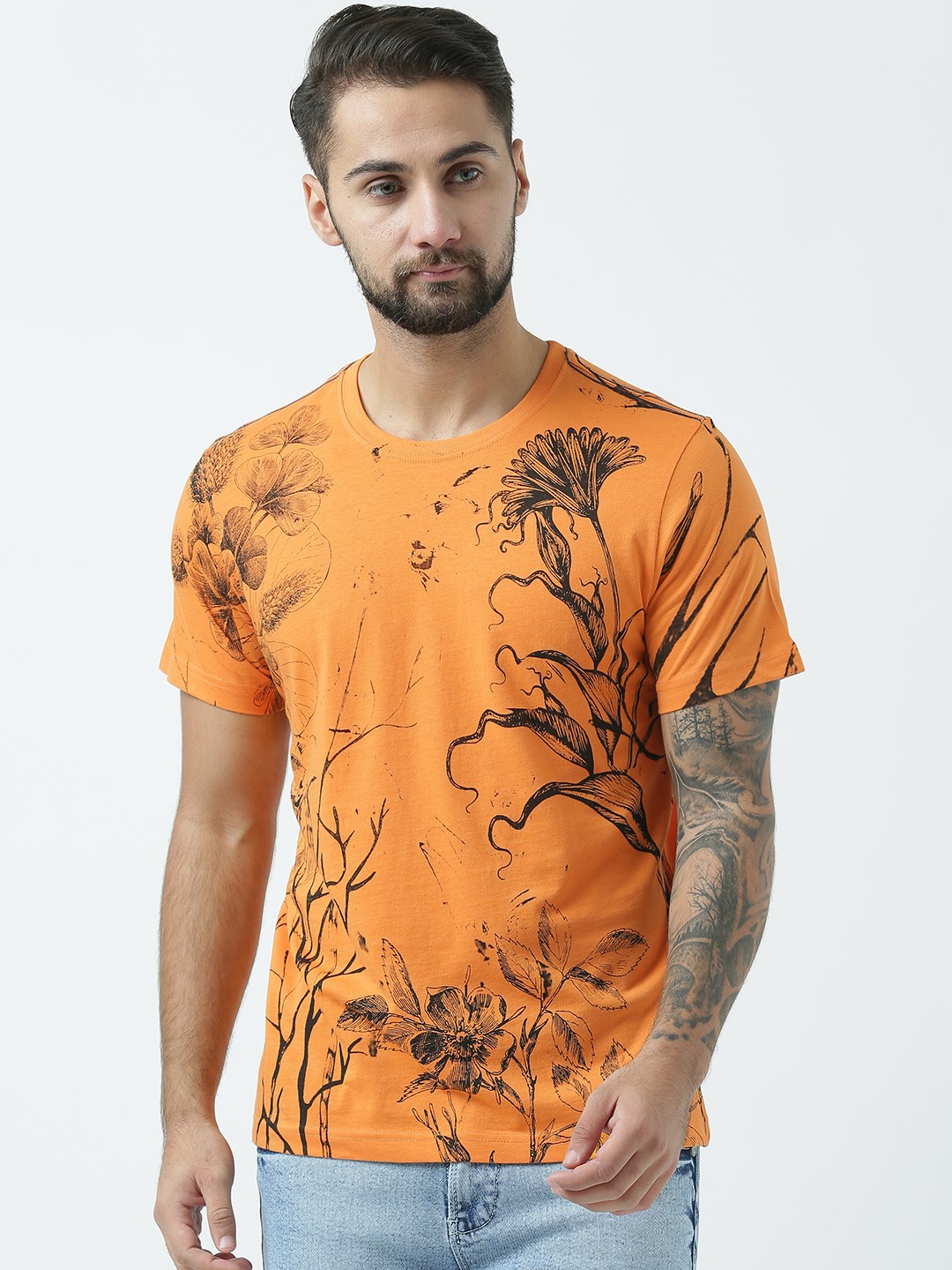 

Huetrap Men Orange Printed Round Neck T-shirt