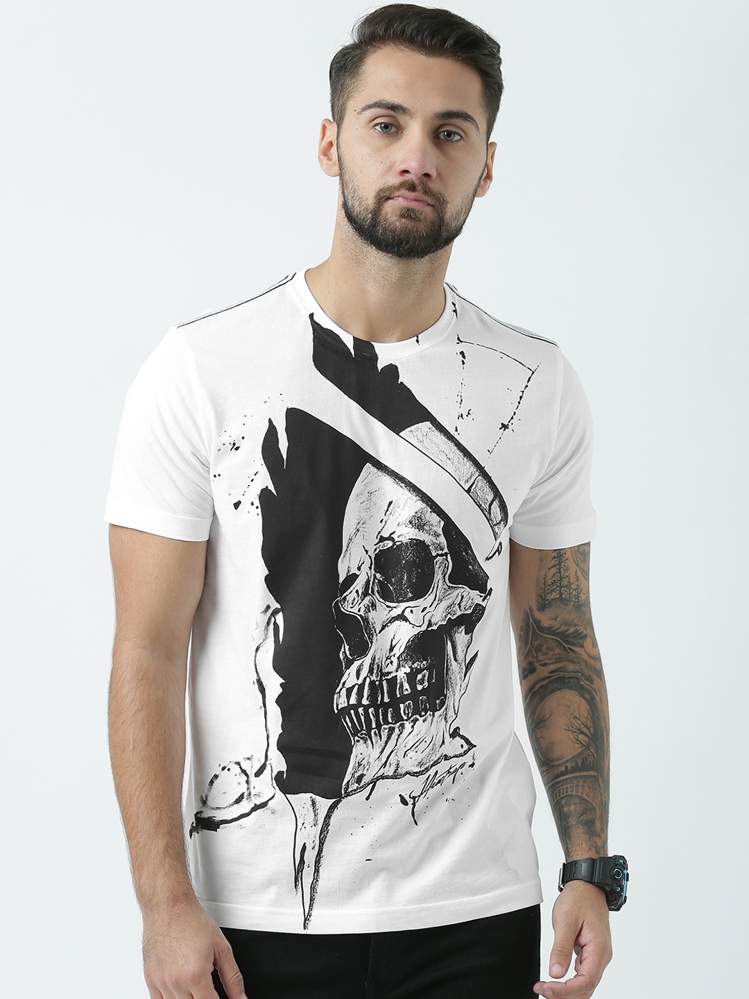 

Huetrap Men White Printed Round Neck T-shirt