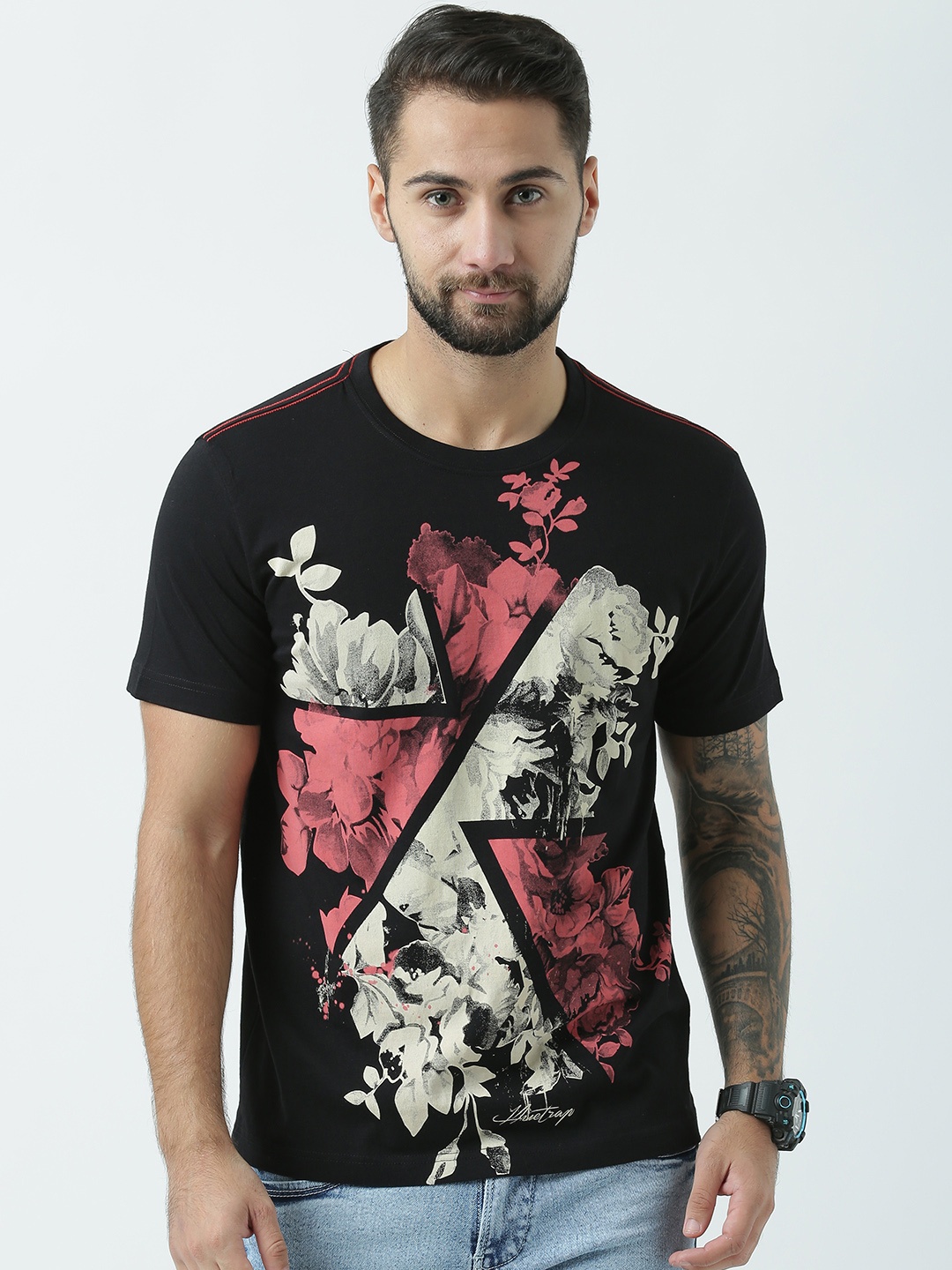 

Huetrap Men Black Printed Round Neck T-shirt