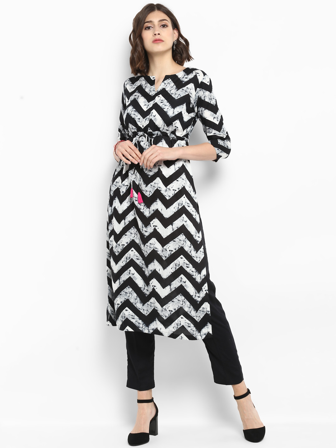

MBE Women Black & White Printed Kurta with Trousers