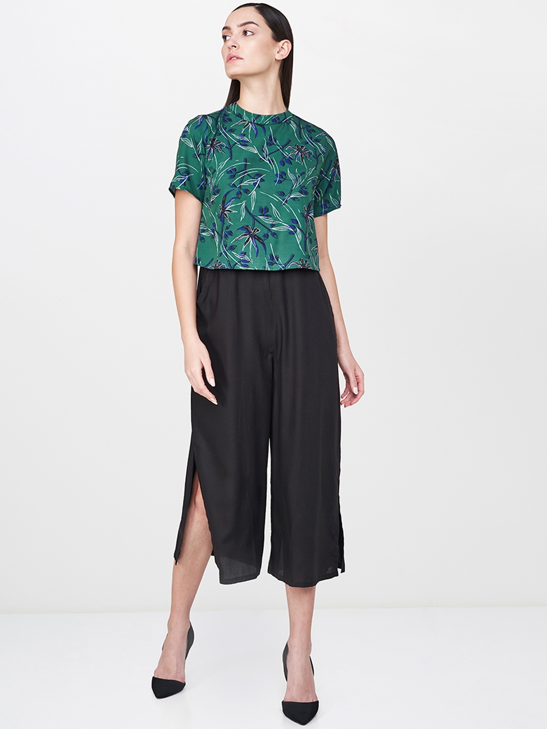 

AND Green & Black Printed Layered Basic Jumpsuit