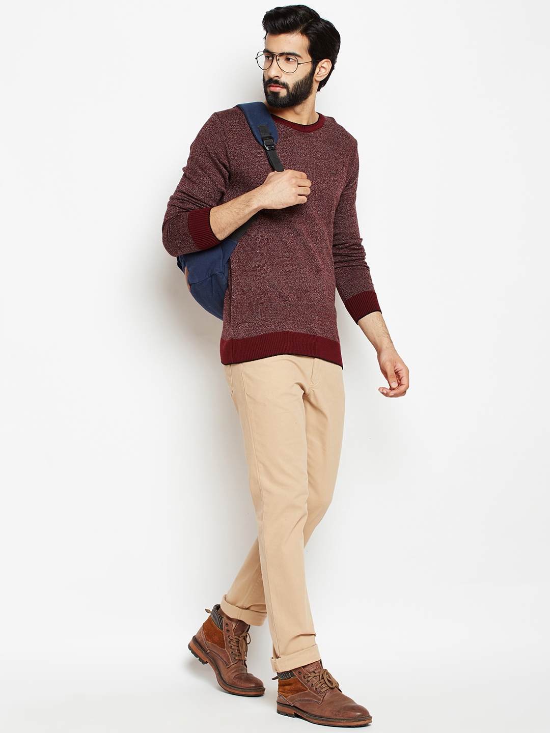

Crimsoune Club Men Burgundy Solid Pullover