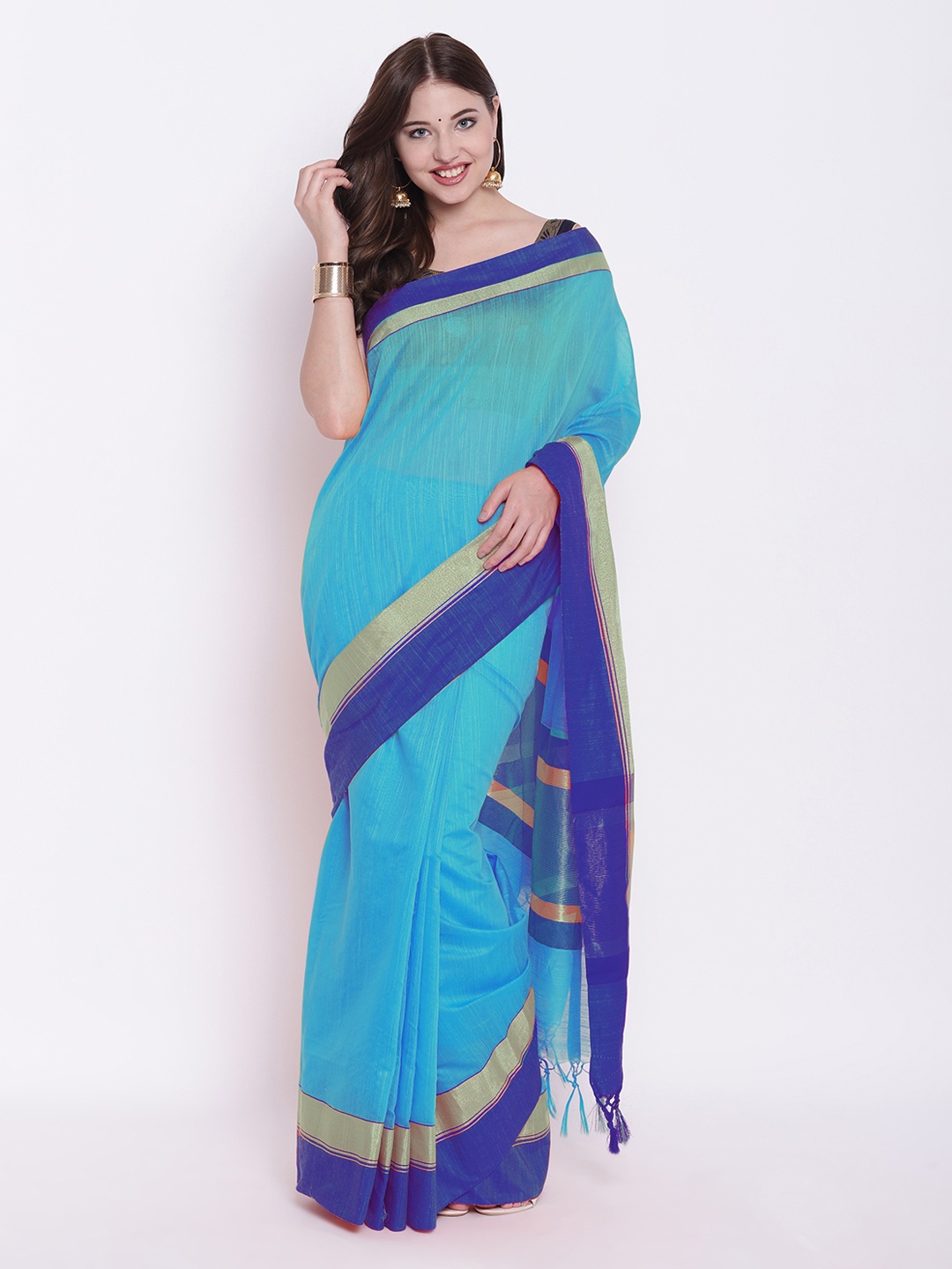 

Chhabra 555 Turquoise Blue Handloom Silk Cotton Solid Jamdani Saree