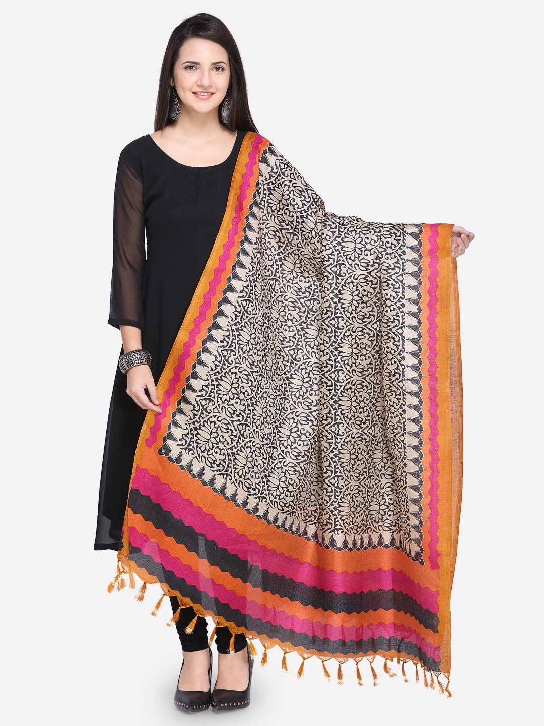 

Saree mall Cream-Coloured & Black Printed Dupatta