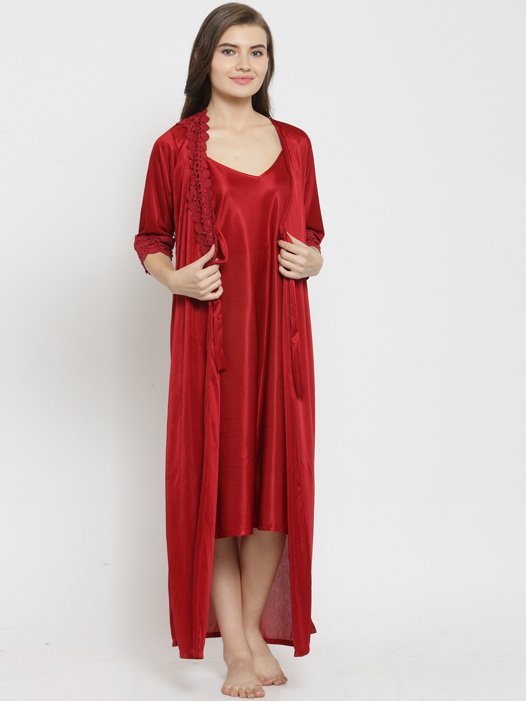 

Claura Maroon Solid Nightdress