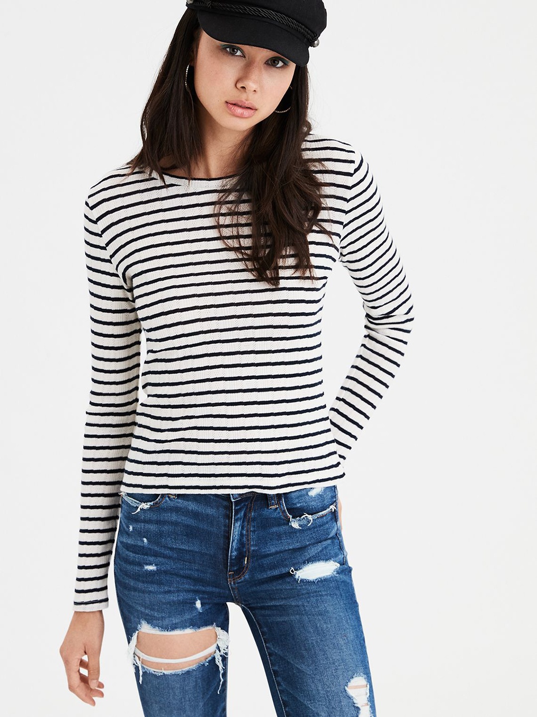

AMERICAN EAGLE OUTFITTERS Women White Striped Round Neck T-shirt