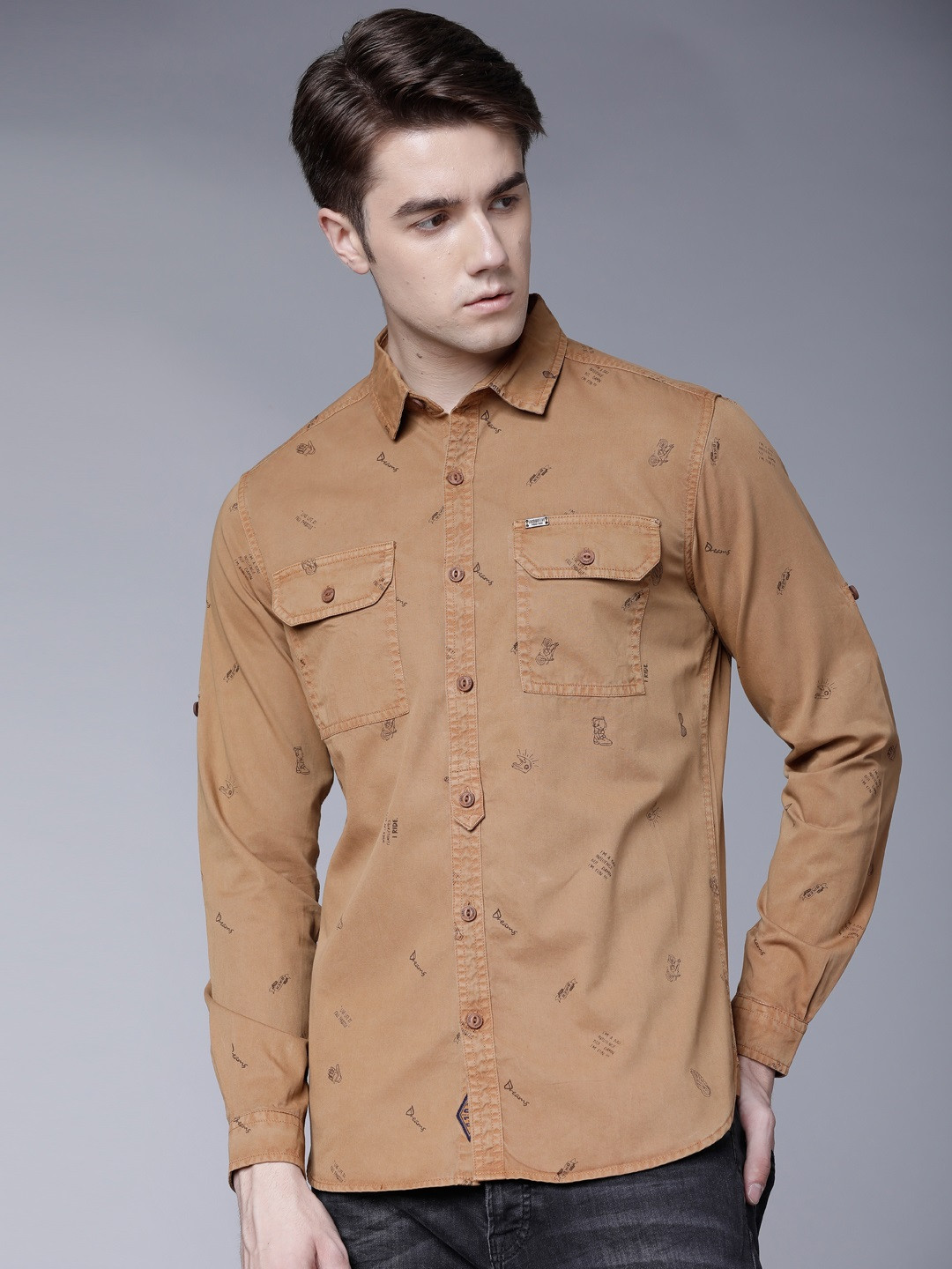 

LOCOMOTIVE Men Brown Slim Fit Printed Casual Shirt