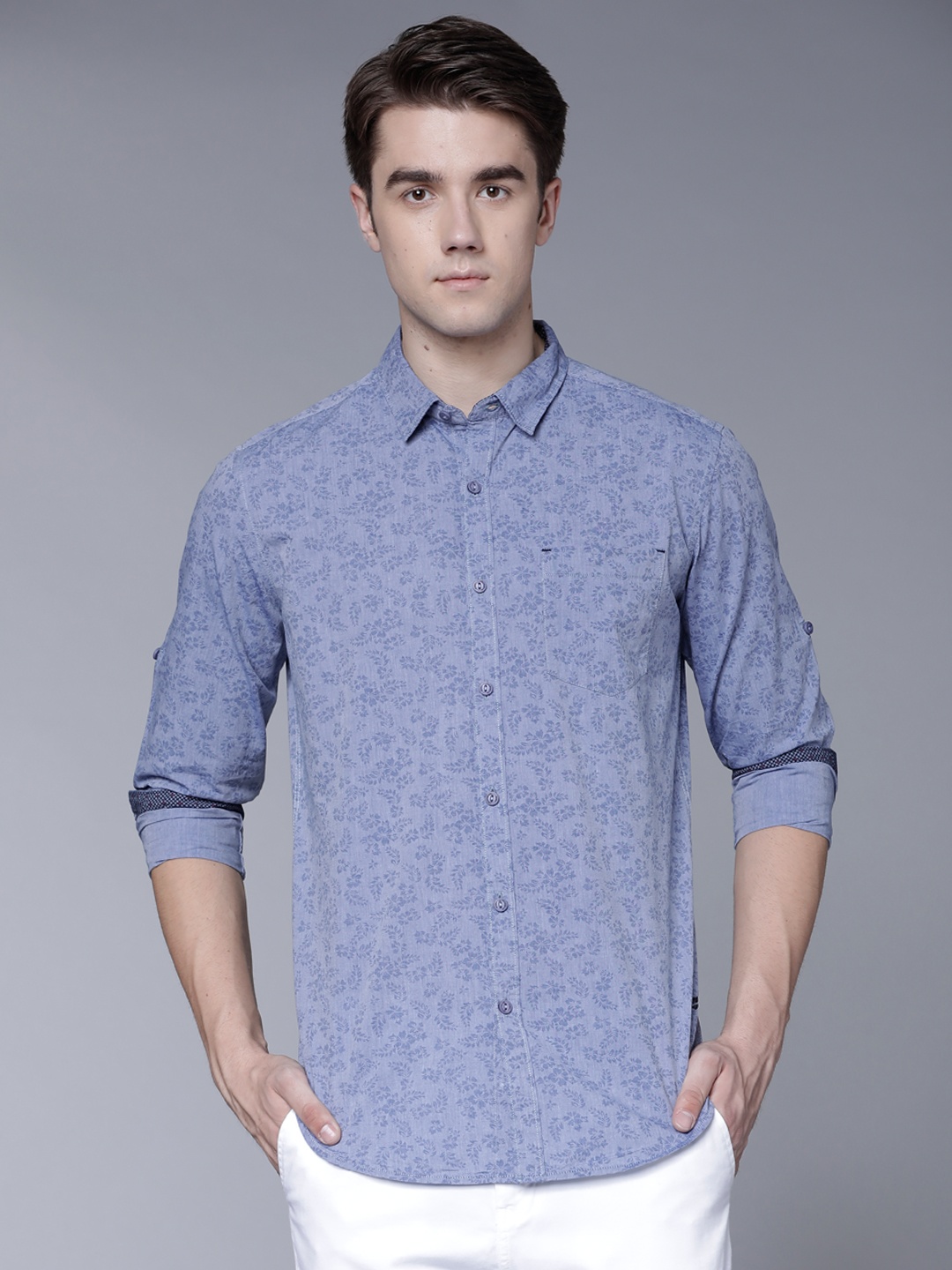 

LOCOMOTIVE Men Blue Slim Fit Printed Casual Shirt