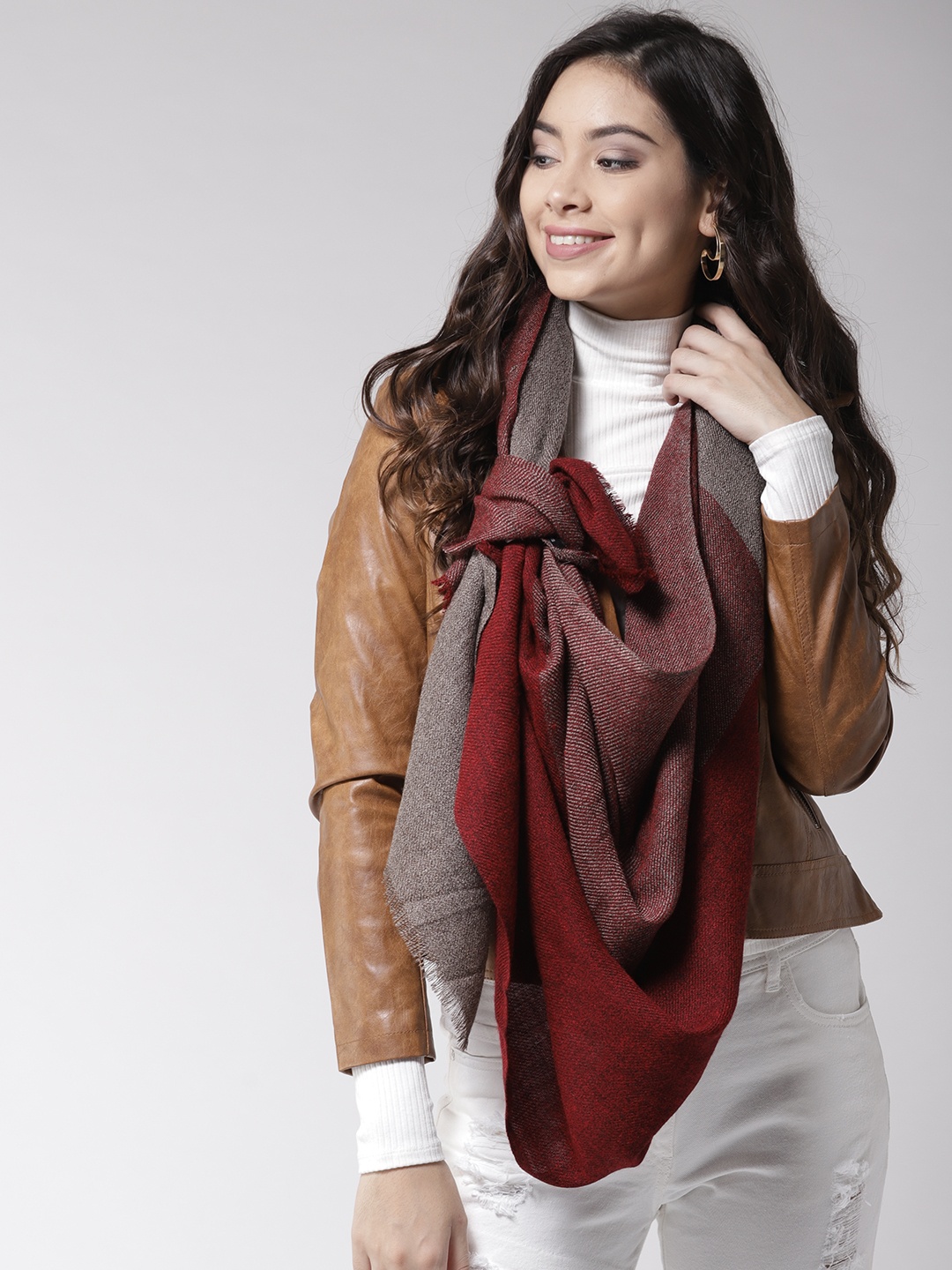 

Style Quotient Women Maroon & Grey Colourblocked Stole